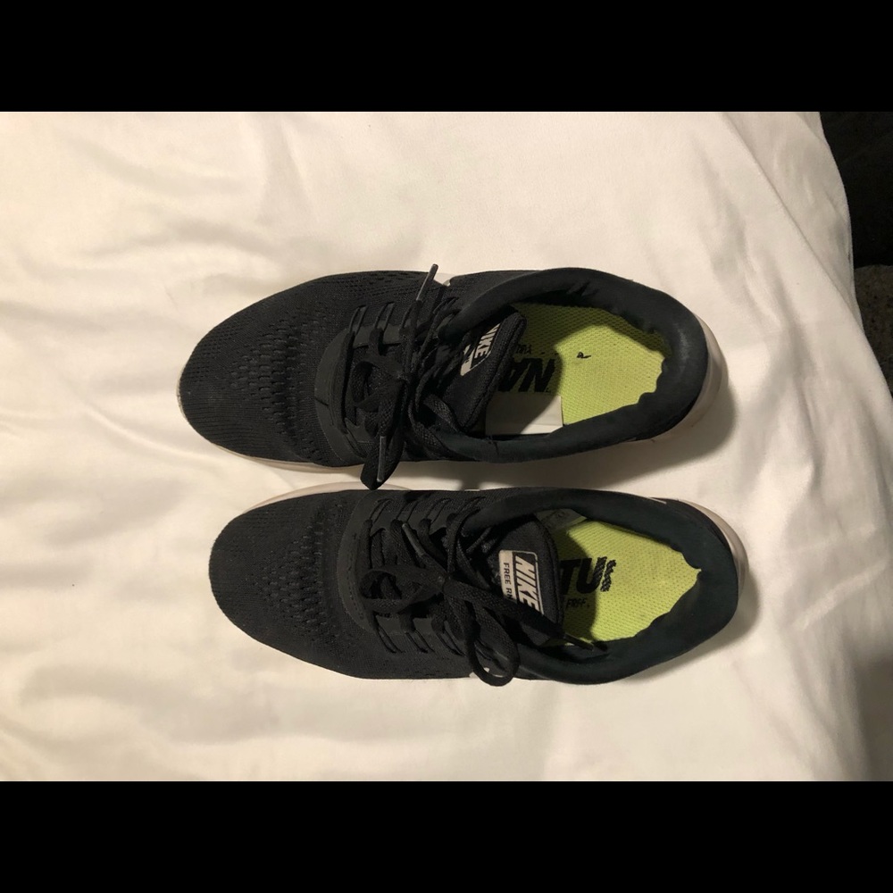 Nike Free Run Shoes (women’s)